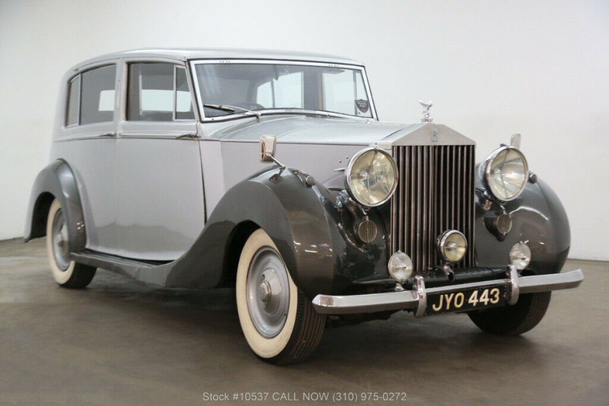1947 Limousine Right Hand Drive Used Manual 1947 Rolls-Royce Silver Wraith Limousine Right Hand Drive