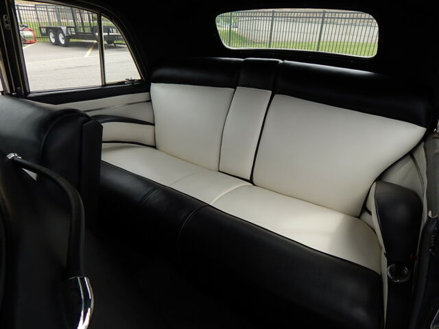 1947 Lincoln Continental - photo 7