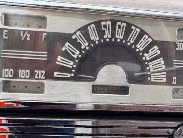 1947 Oldsmobile Custom Cruiser - photo 5