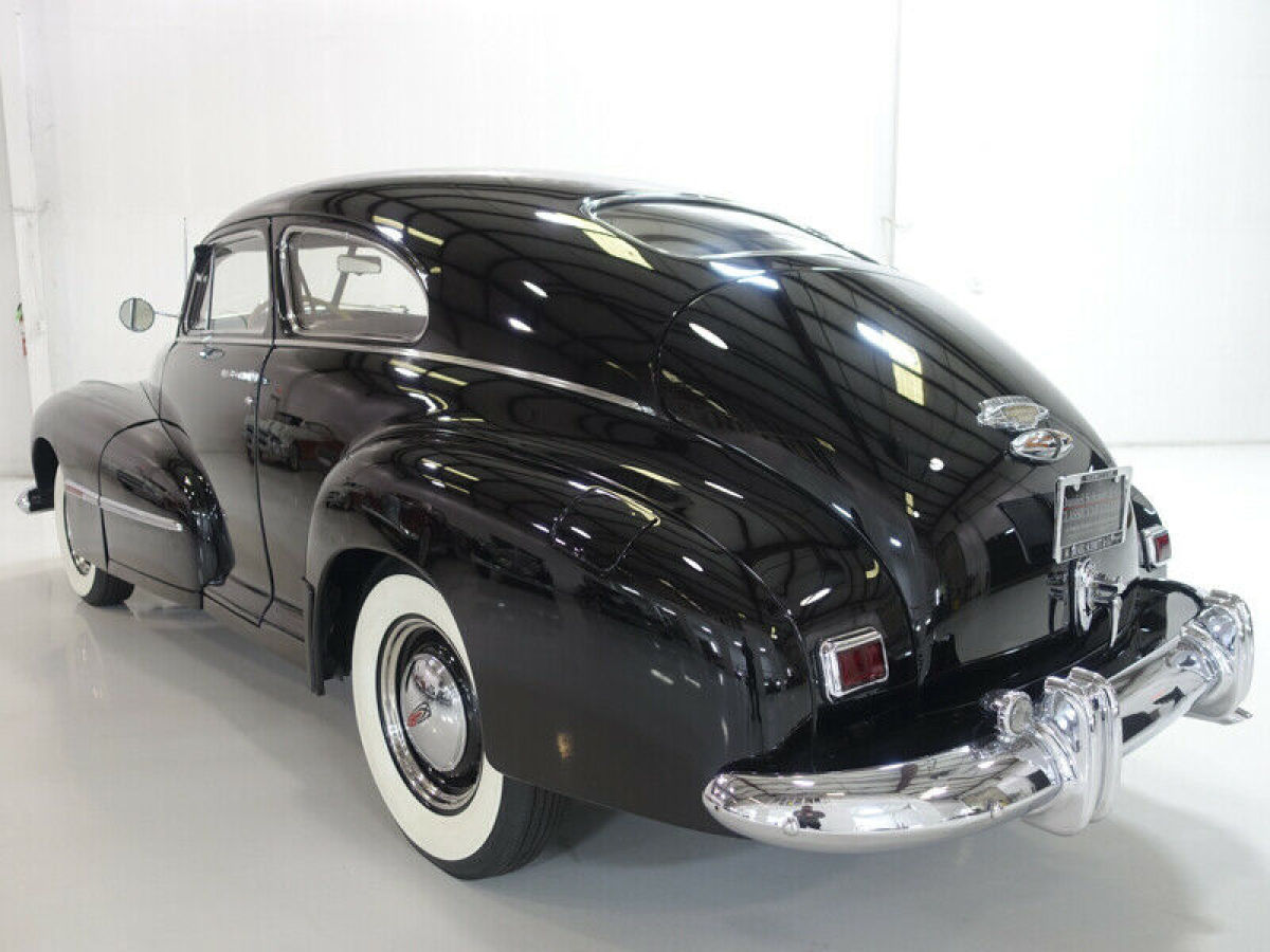 1947 Oldsmobile Series 66 Special Series 66 Club Sedan - photo 6