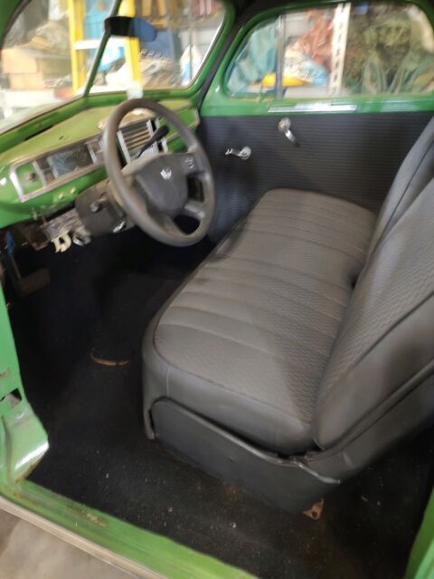 1947 Plymouth DeLuxe p15 - photo 7