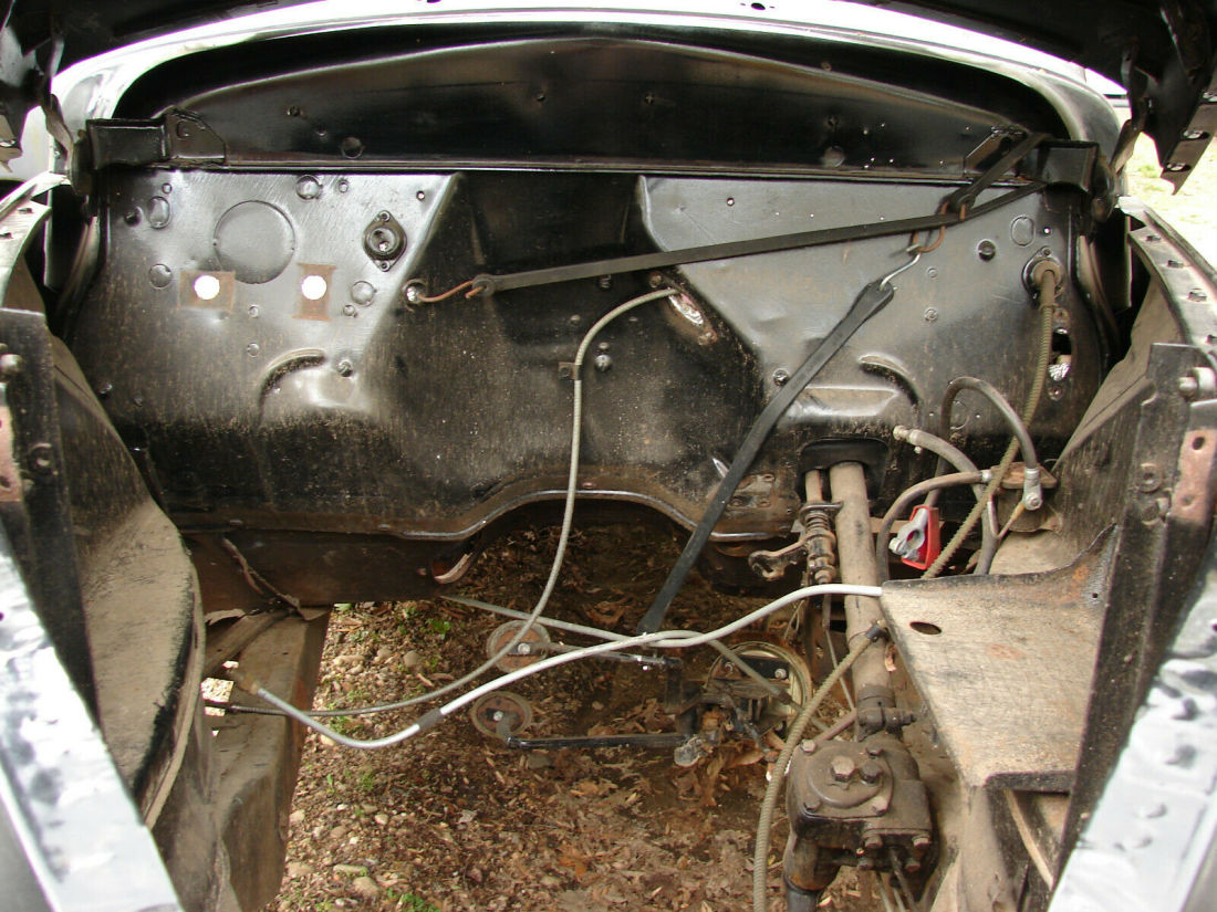 1947 Plymouth Club Coupe - photo 13