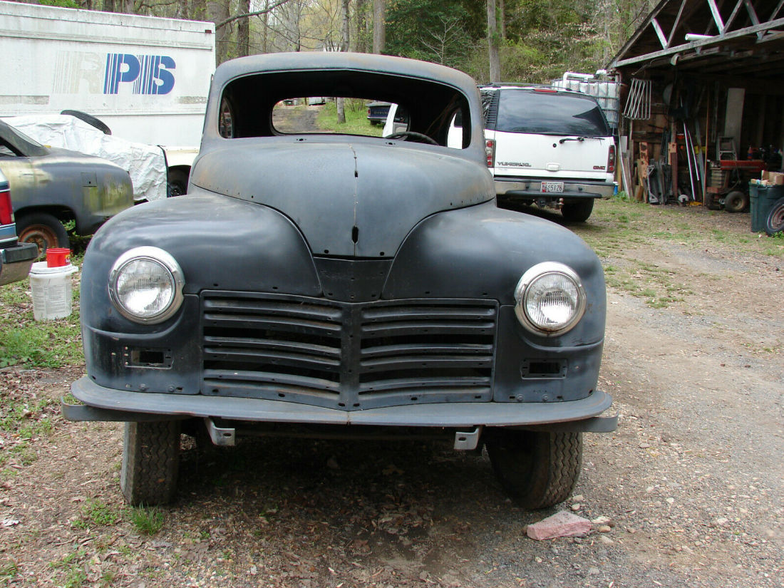 1947 Plymouth Club Coupe - photo 3
