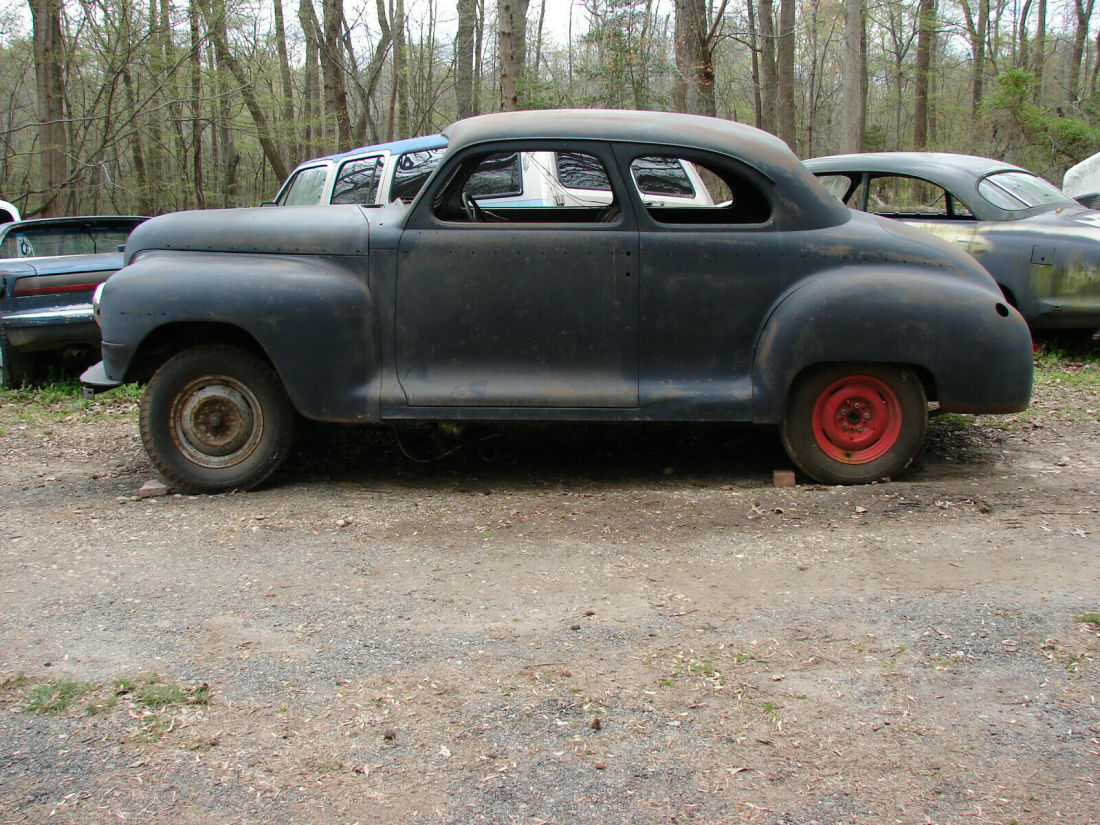 1947 Plymouth Club Coupe - photo 4