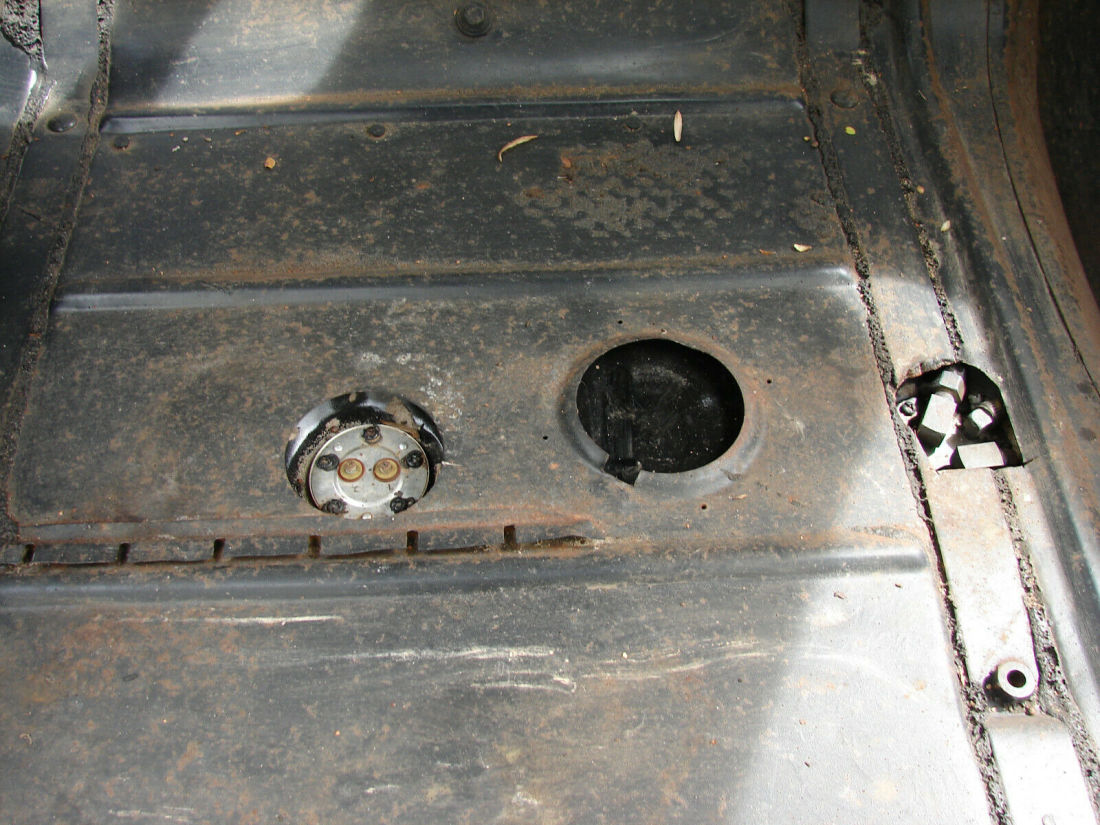 1947 Plymouth Club Coupe - photo 9
