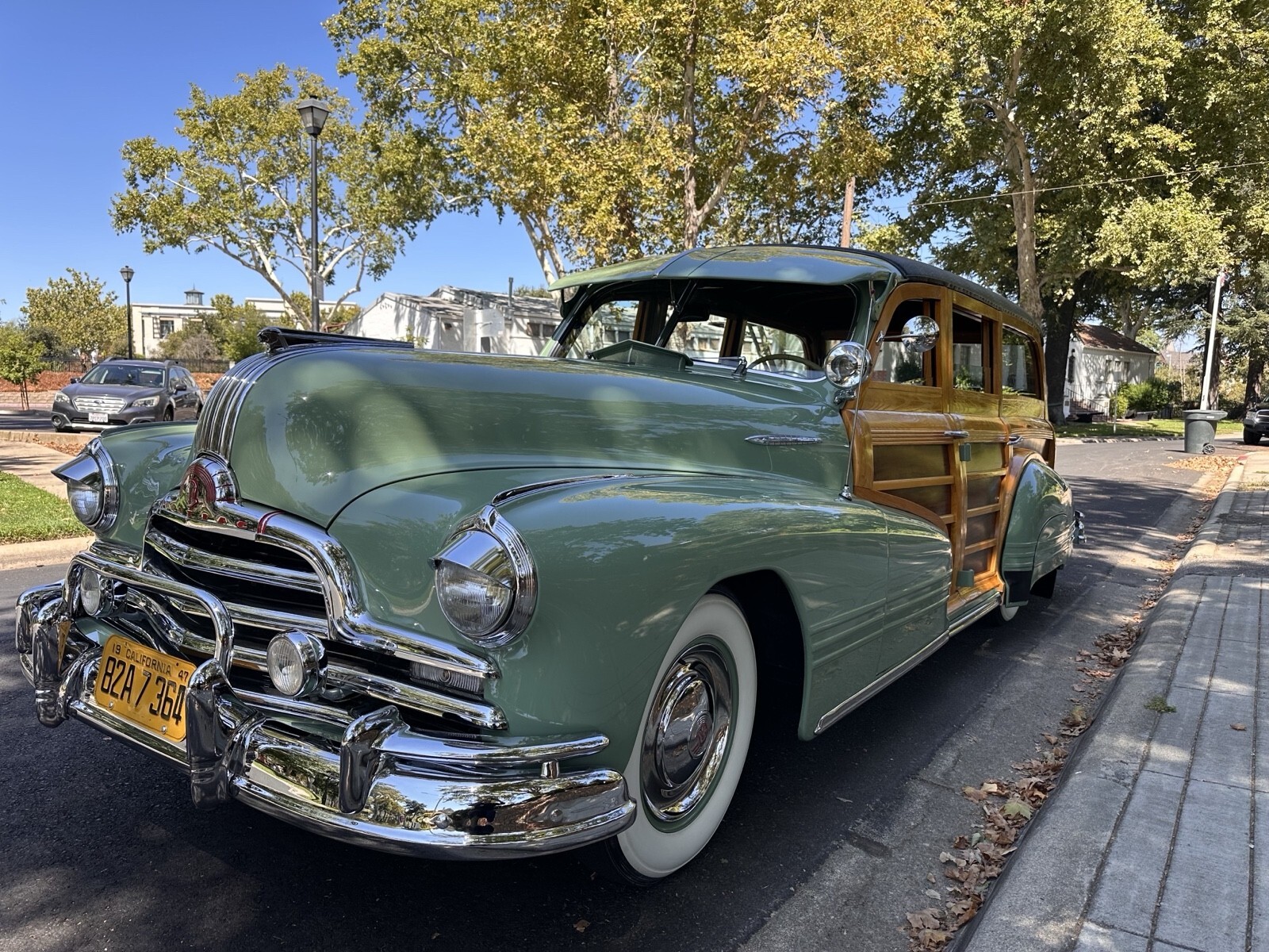 1947 Pontiac Streamliner woodie - photo 3
