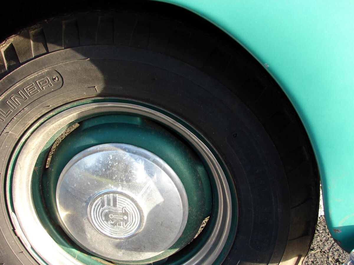1947 Pontiac Streamliner - photo 11