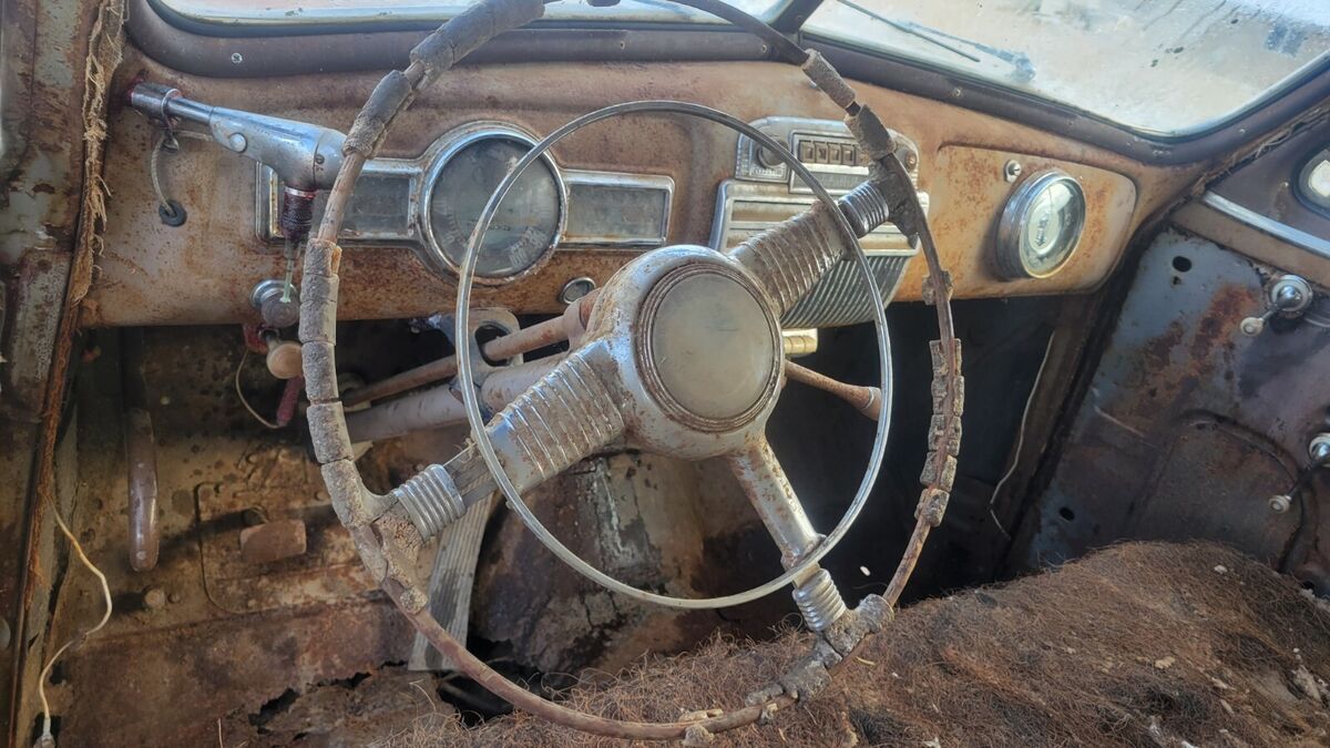 1947 Pontiac Torpedo Coupe - photo 13