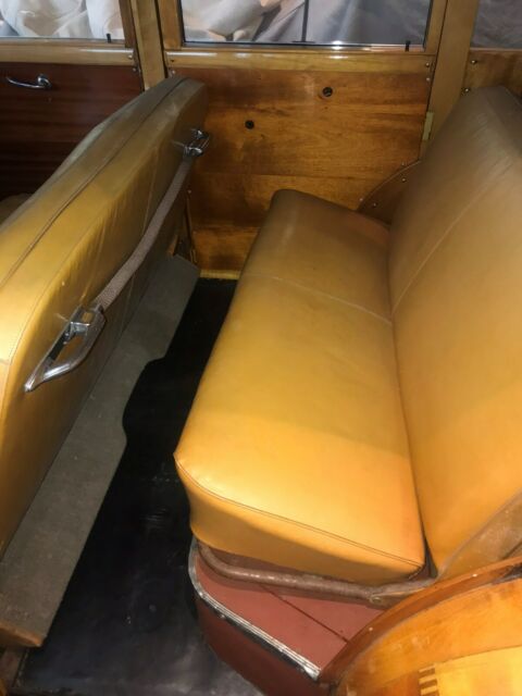 1947 Pontiac Streamliner Woodie Wagon - photo 9