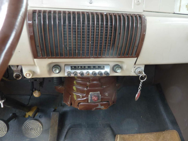 1947 Studebaker Coupe Express - photo 8