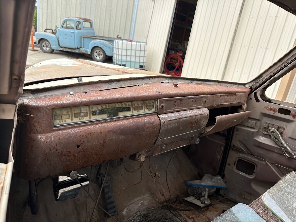 1947 Studebaker Pickup - photo 12