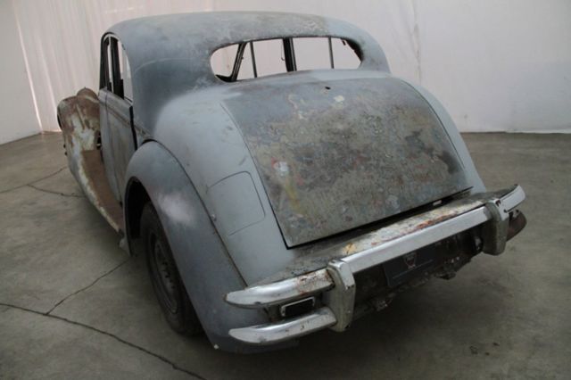 1947 Jaguar MK V - photo 12