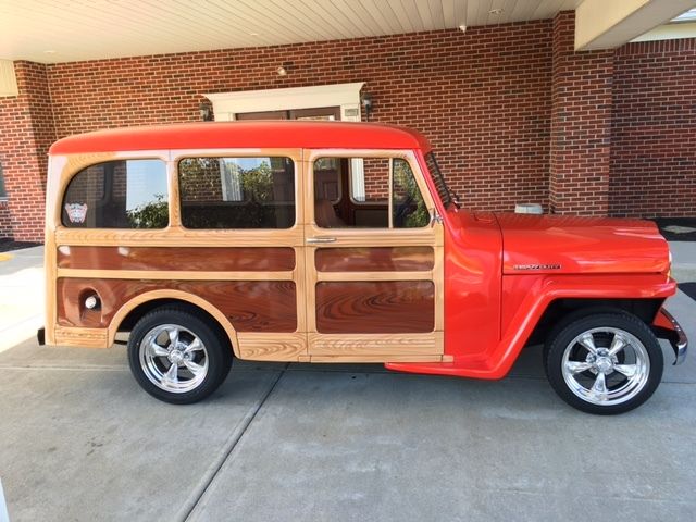 1947 Willys Overland Jeep Wagon - Mopar power 318 V8 Street Rod, Cool Woodgrain 1947 Willys Overland Wagon