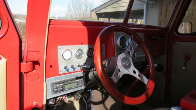 1947 Willys - photo 7