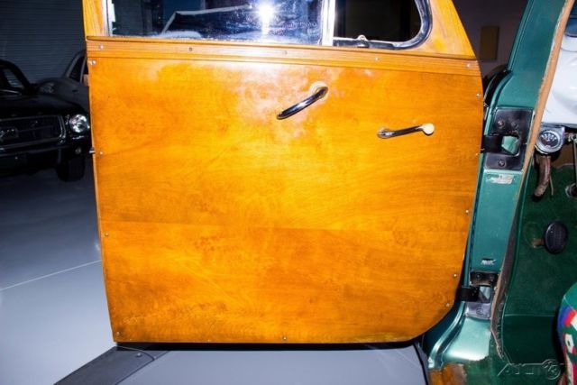 1947 Chrysler Plymouth Woody - photo 10