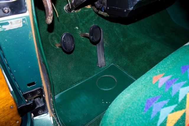 1947 Chrysler Plymouth Woody - photo 13