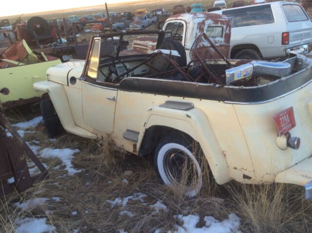 1949 Willys - photo 2