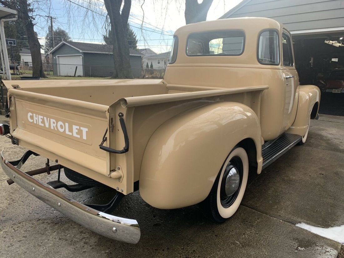 1948 Chevrolet truck - photo 6
