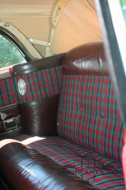 1948 Chrysler Town & Country Convertible - photo 7