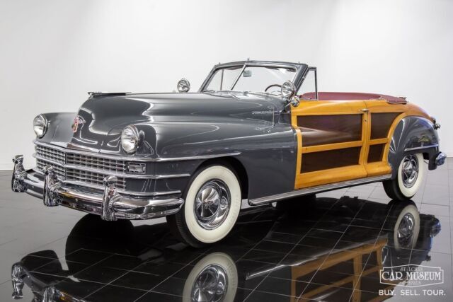 1948 Chrysler Town & Country Woodie
