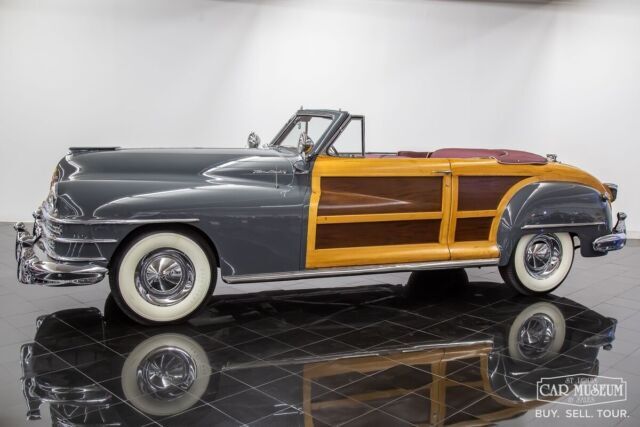1948 Chrysler Town & Country Woodie - photo 4