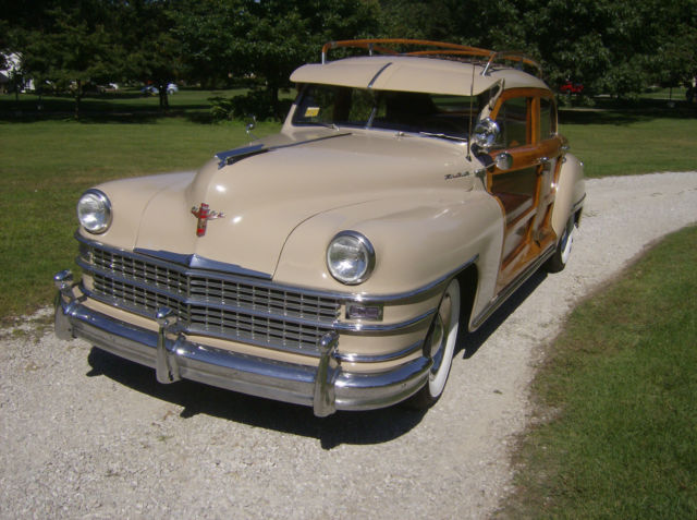 1948 Chrysler Town & Country - photo 9