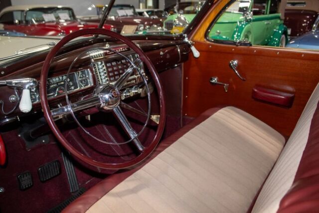 1948 Chrysler Town and Country - photo 3