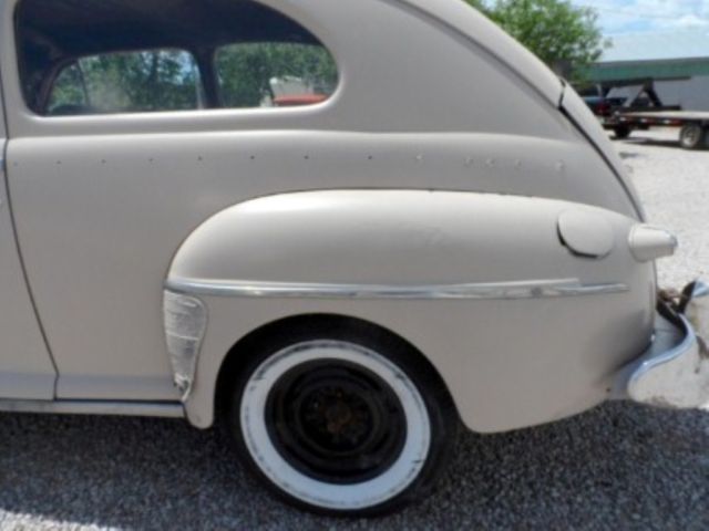 1948 Ford 2 Door Deluxe Sedan Ford Deluxe - photo 13