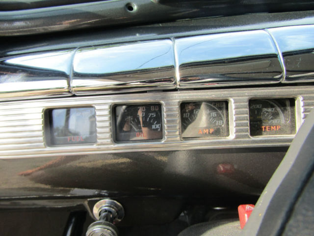 1948 Ford Sedan - photo 13