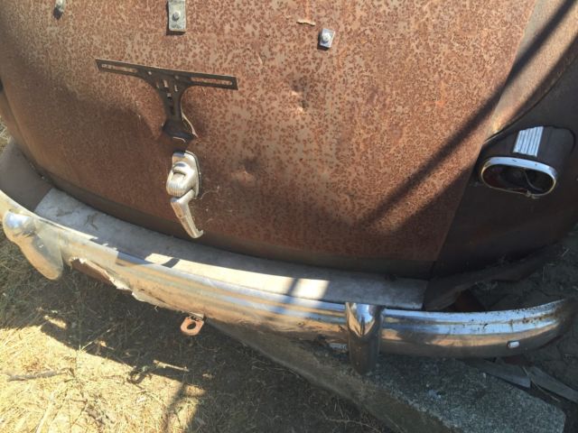 1948 Ford Super Deluxe - photo 4