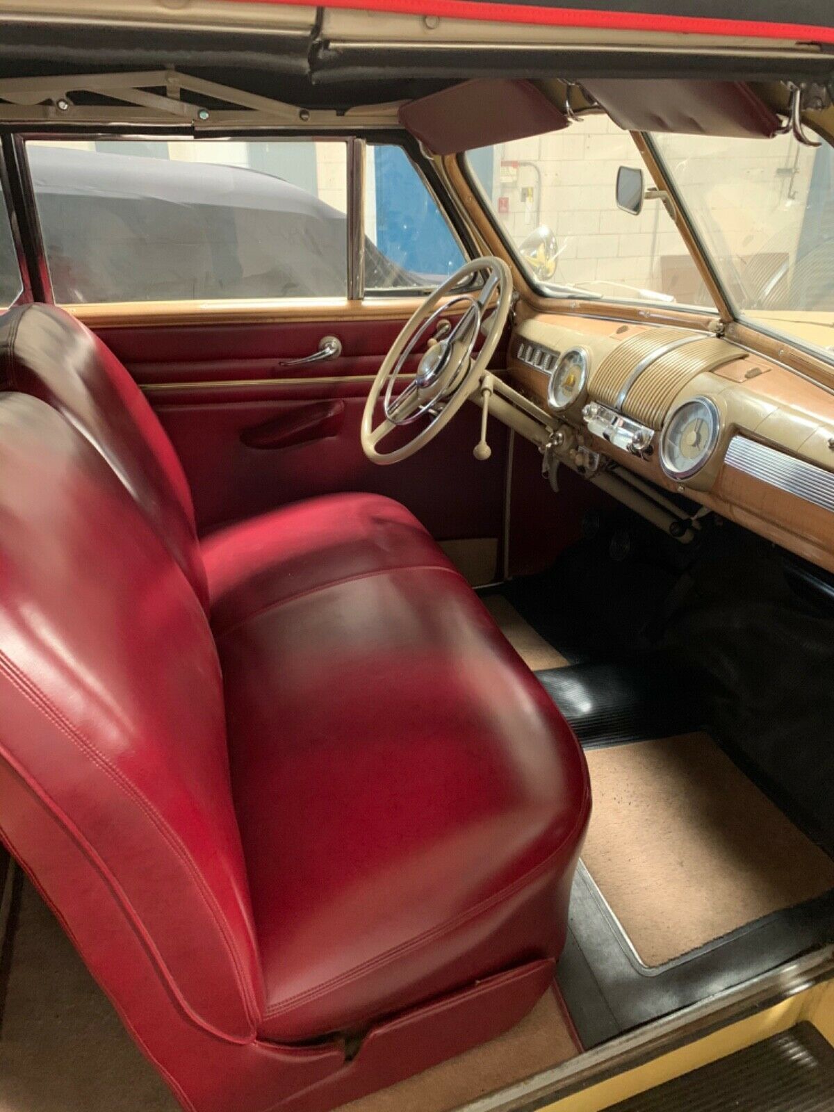 1948 Ford Super Deluxe Leather - photo 3