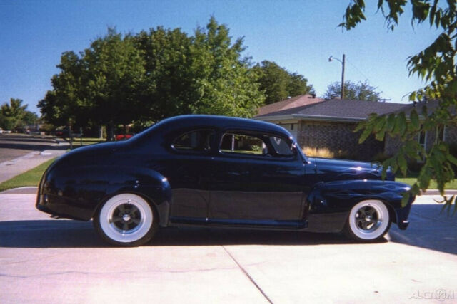1948 Ford Custom Coupe All-steel ISCA award winner - photo 12