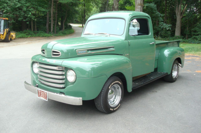 1948 Ford F1