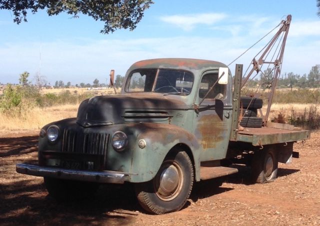 1948 FORD FLAT BED WELL TRUCK 1948 Ford Other Pickups