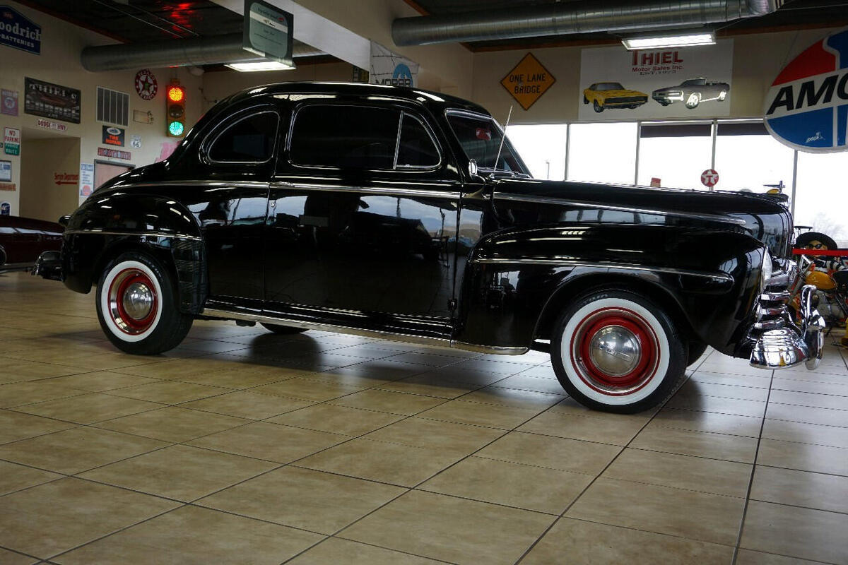 1948 Ford Super Deluxe 2-Door Streetrod - photo 9