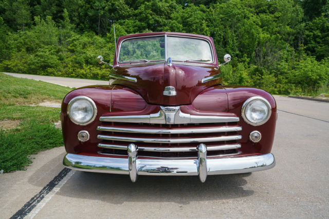 1948 Ford Super Deluxe Convertible - photo 2