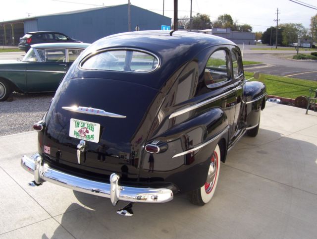 1948 Ford Super Deluxe - photo 3