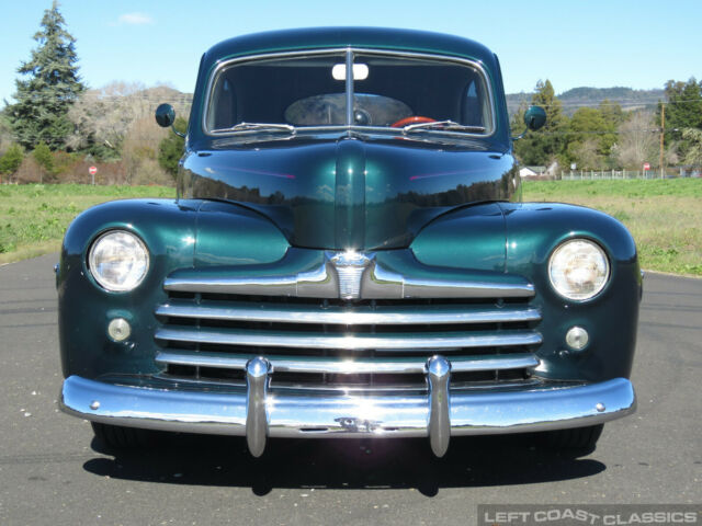 1948 Ford Deluxe Tudor - photo 2