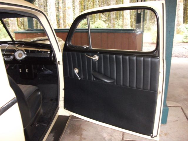 1948 Ford Tudor Super Deluxe - photo 12
