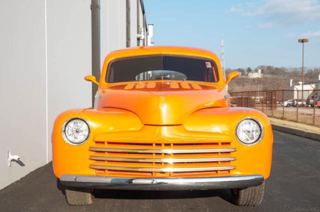 1948 Ford Other Pickups Two-Door Custom Sedan - photo 2