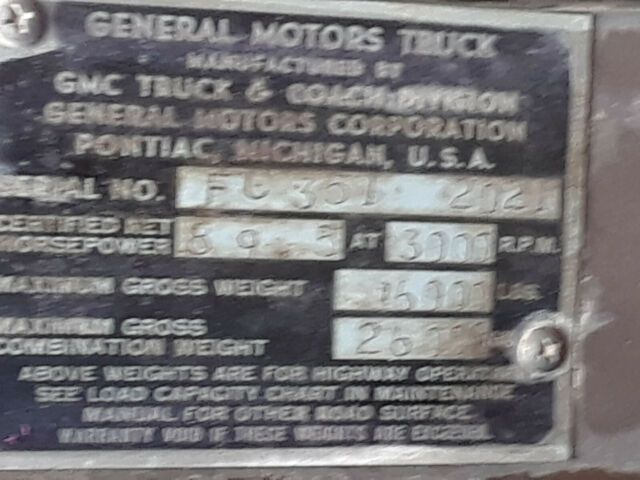 1948 GMC 1 1/2 ton dump truck - photo 2