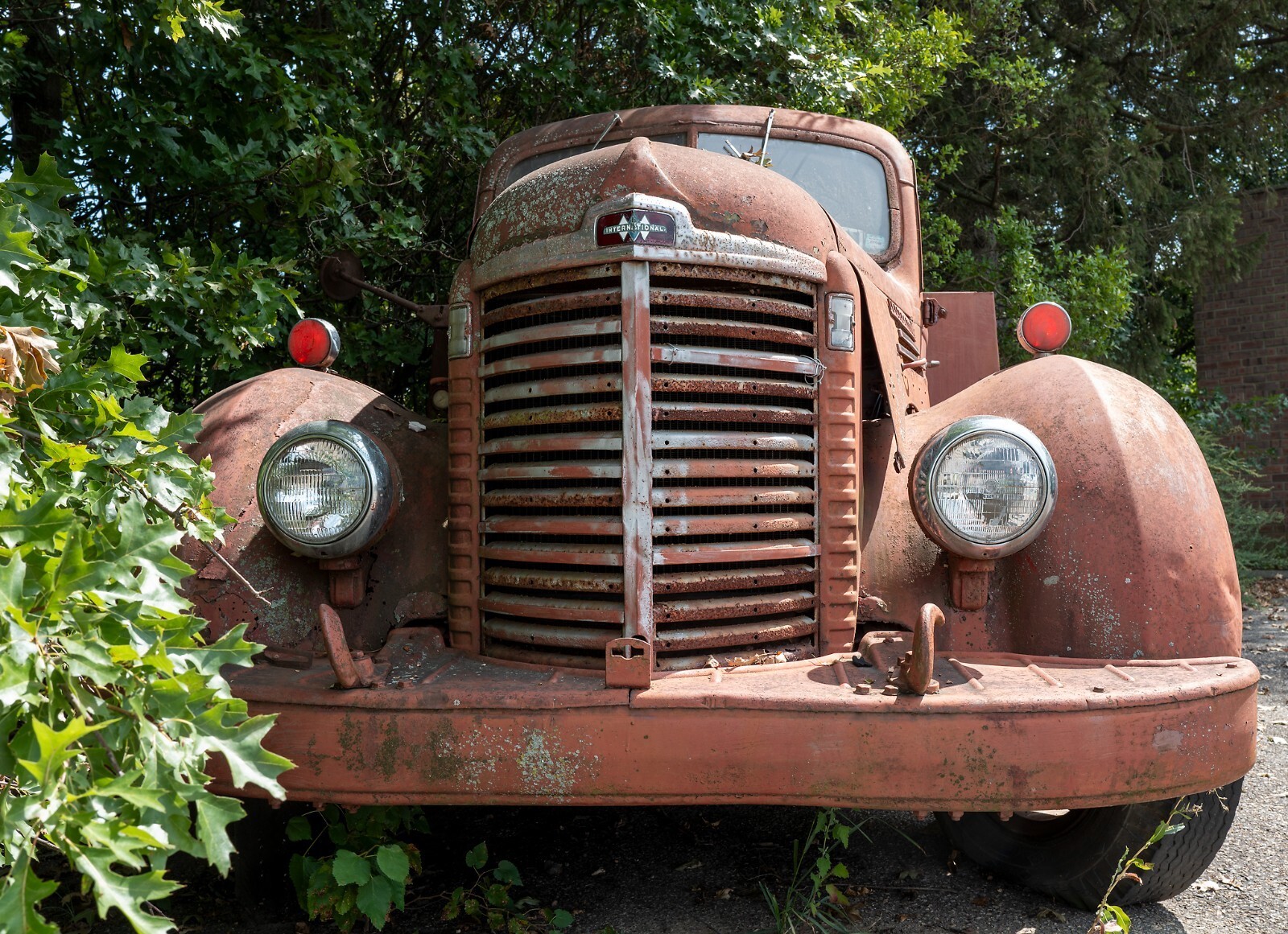 1948 International Harvester Dump Truck - photo 3