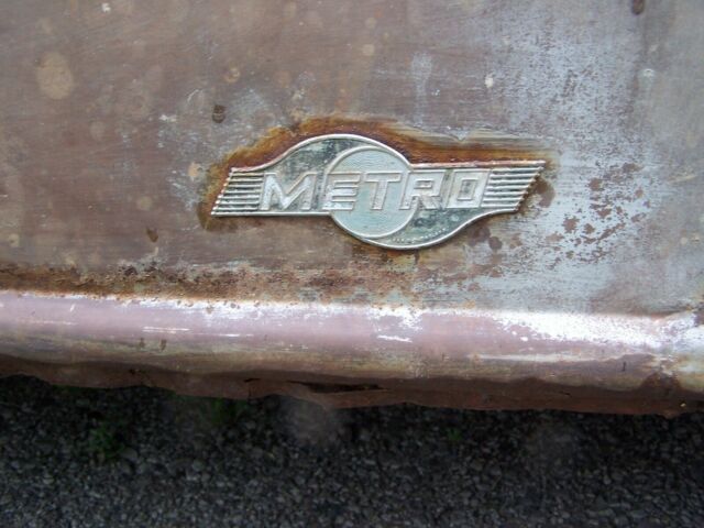 1948 International Harvester 100 KB-1 SHORTY - photo 6
