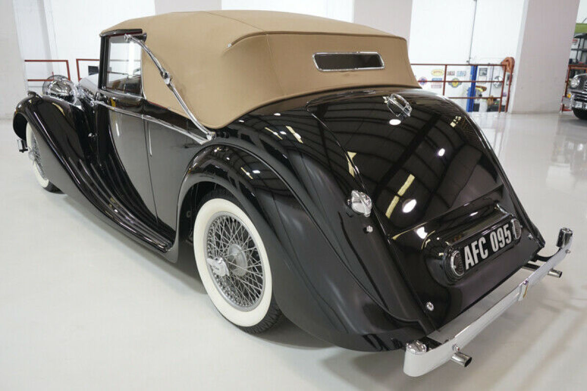 1948 Jaguar Mark IV 3 1/2 Litre Drophead Coupe - photo 12