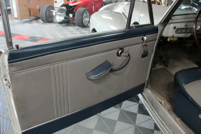 1948 Lincoln Continental - photo 13