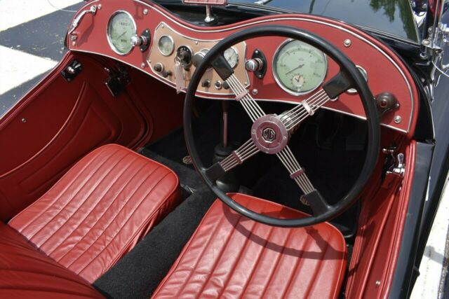 1948 MG TC - photo 2