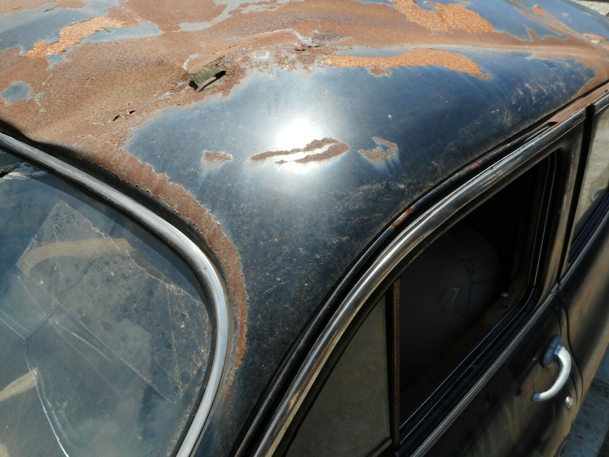 1948 Packard Custom Eight No Reserve Sold on CA Title Ready for Export - photo 10