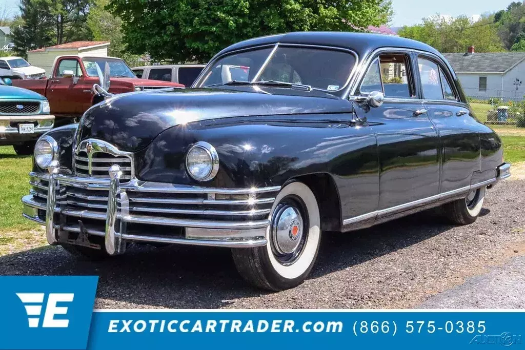 1948 Packard DeLuxe Sedan