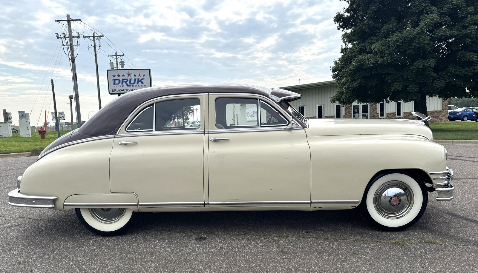 1948 Packard Deluxe - photo 2
