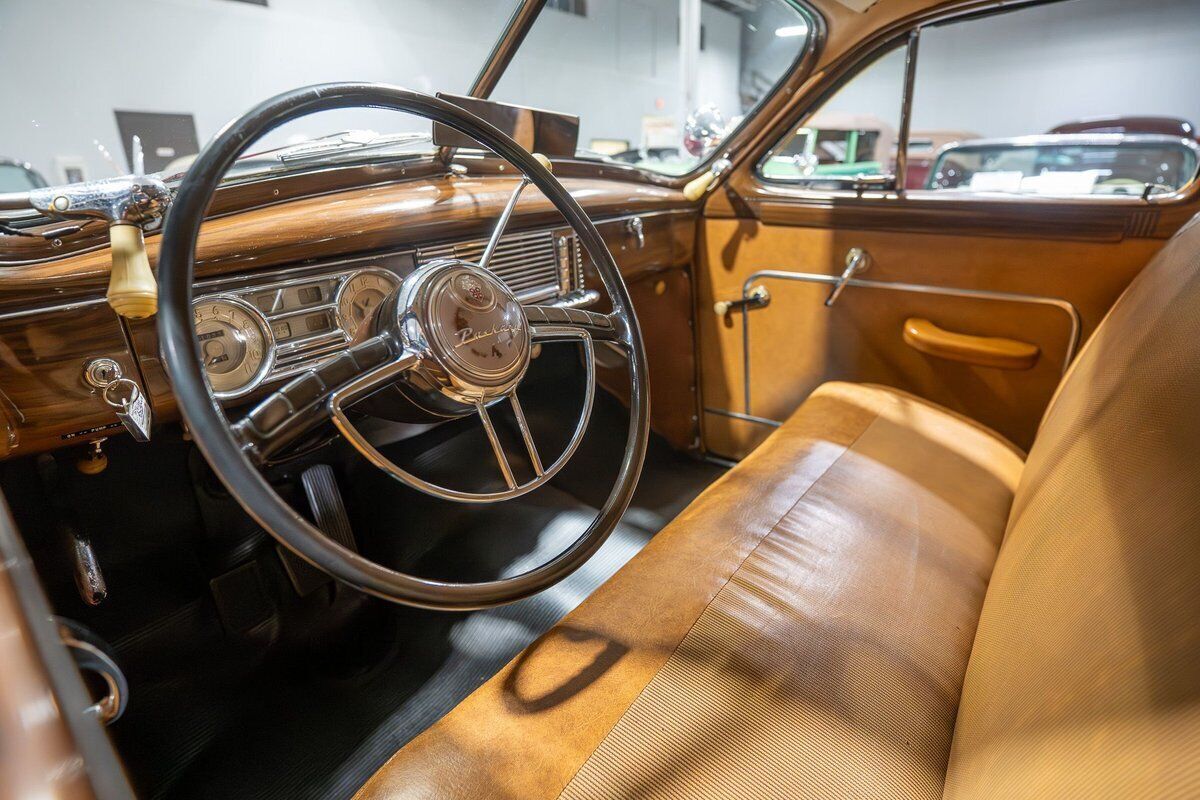 1948 Packard Eight Station Sedan Woody - photo 2